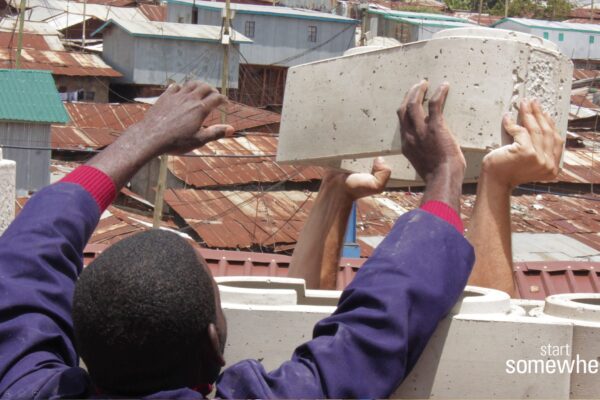 20_construction-of-first-wall-in-Kibera_05-1